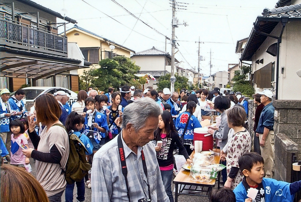 みこし祭りの様子