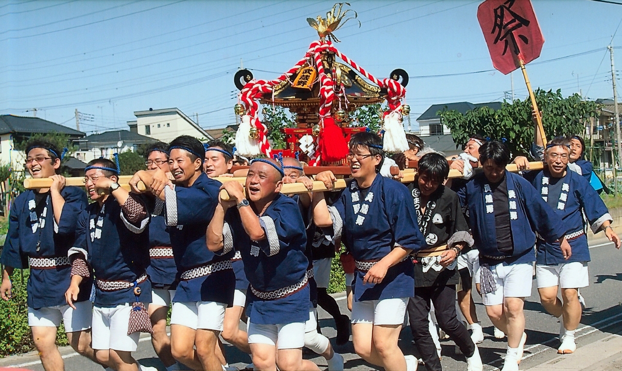 みこし祭りの様子