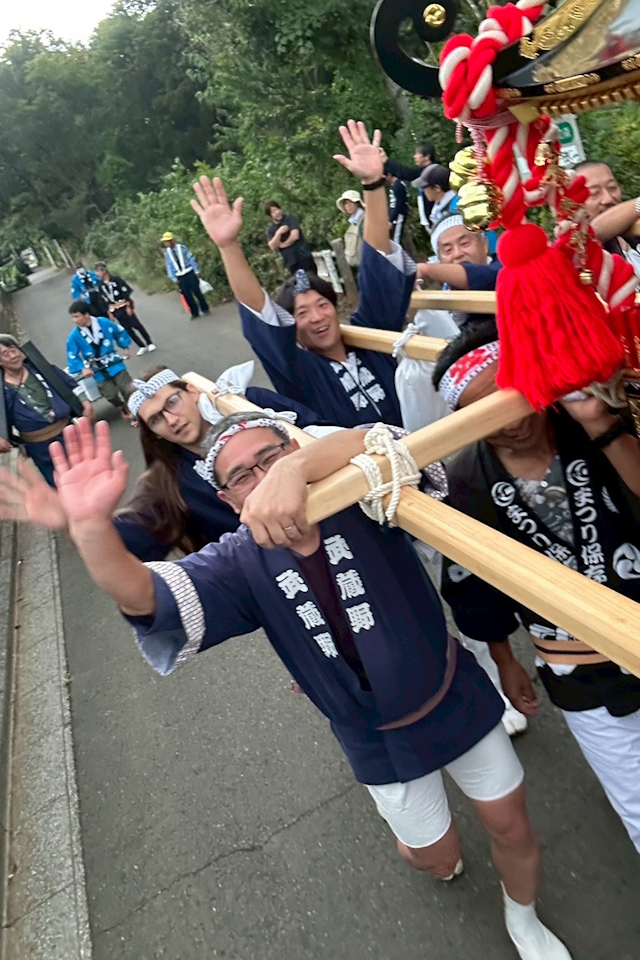 みこし祭りの様子